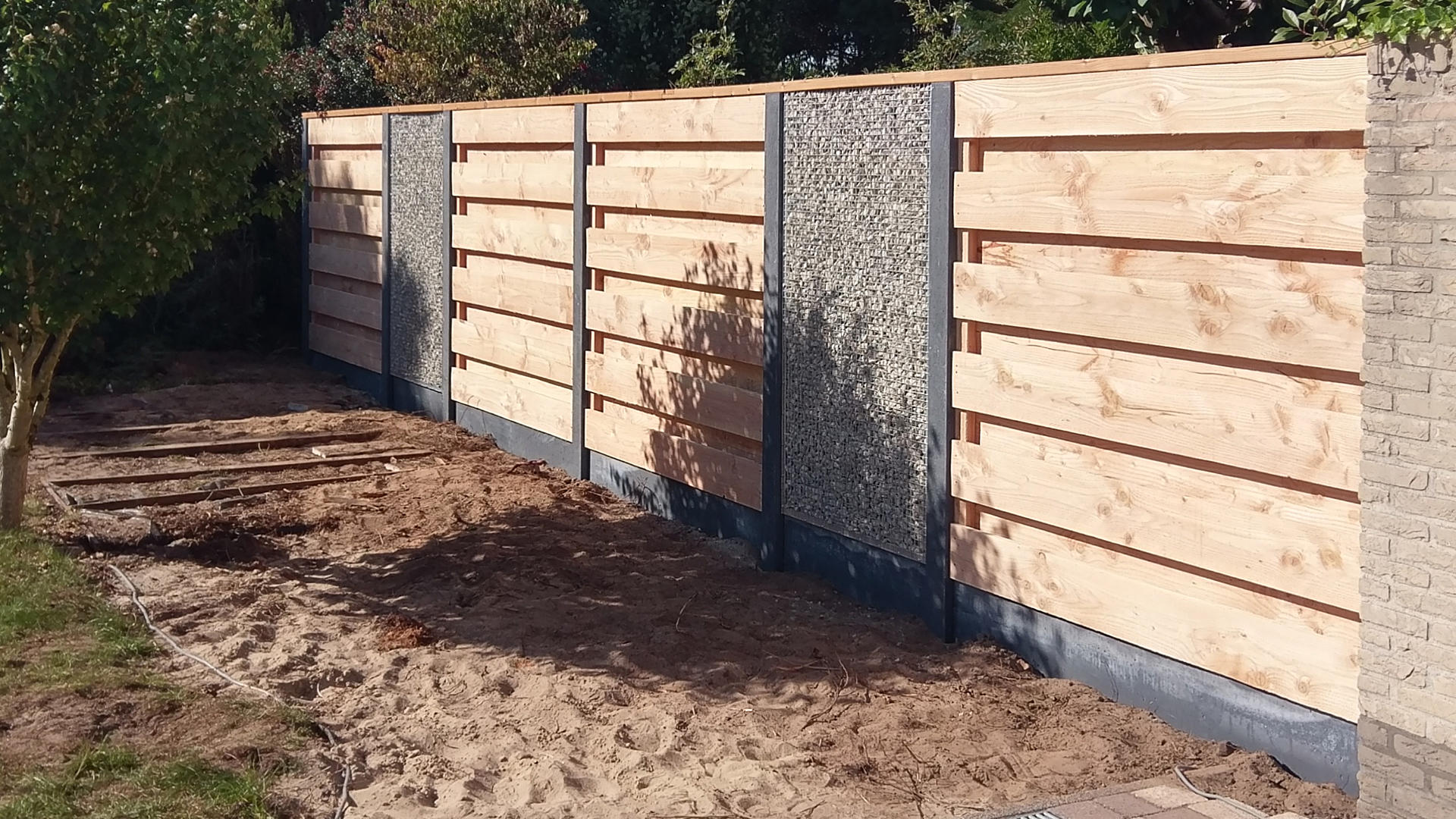 hout en beton schutting Douglas antraciet beton